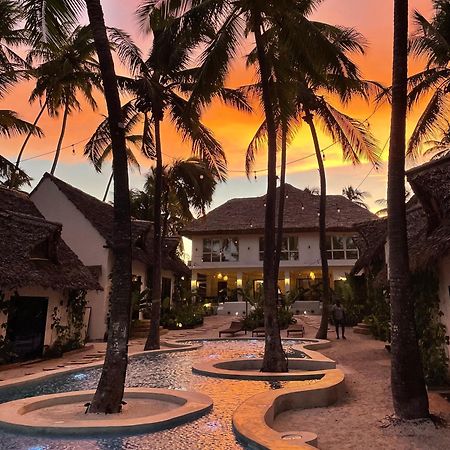 Mala Boutique Hotel Буейю Екстериор снимка